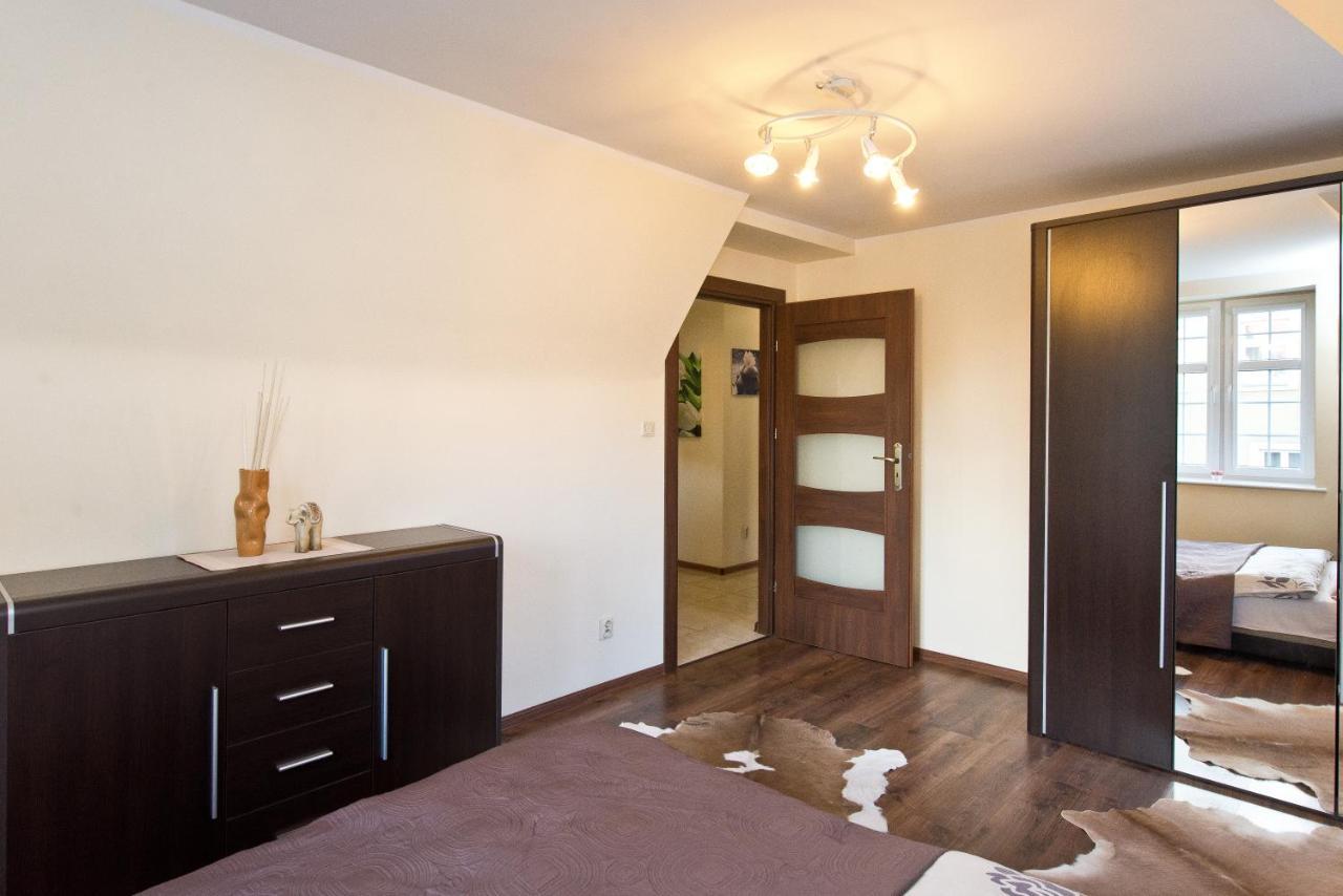 Gdanskie Apartamenty - Apartamenty Na Swietego Ducha Z 2 Sypialniami Esterno foto