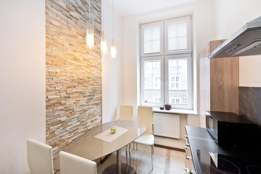 Gdanskie Apartamenty - Apartamenty Na Swietego Ducha Z 2 Sypialniami Esterno foto